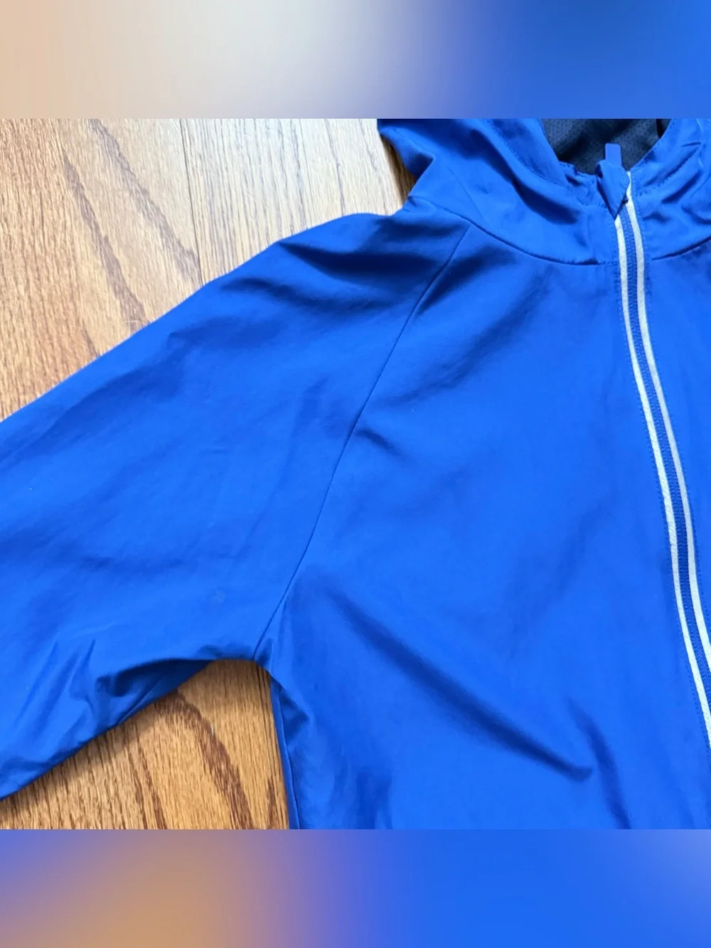 all in motion Blue Hooded Windbreaker Rain Jacket size S Kids